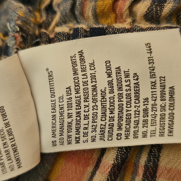 AMERICAN EAGLE Pink Paid Off-Shoulder Ruffle Baddie Crop Top XL - Picture 11 of 12